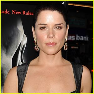 Neve Campbell Confirms She's 'Having Conversations' About 'Scream 5'!