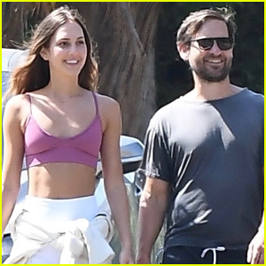 Tobey Maguire & Girlfriend Tatiana Dieteman Are All Smiles on Afternoon Walk