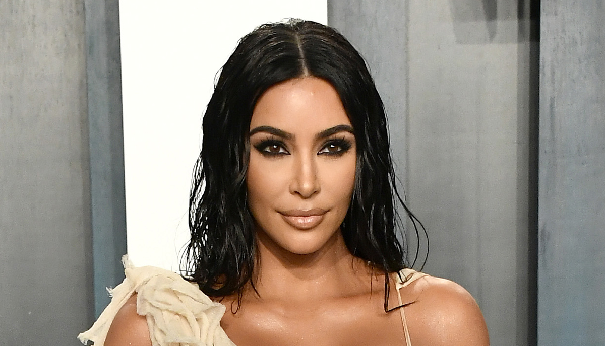 Kim Kardashian's Personal Net Worth Revealed After KKW Beauty Becomes  Valued at $1 Billion | Kim Kardashian | Just Jared