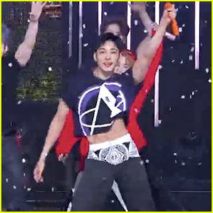 SEVENTEEN Member Wonwoo Goes Viral for Hot Crop Top Look While Performing 'Left & Right' - Watch! (Video)