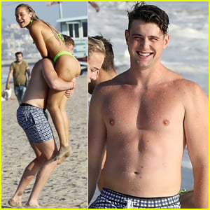 Too Hot to Handle's Harry Jowsey Gets Flirty with TikTok Star Olivia Ponton at the Beach!