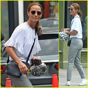 Pippa Middleton Makes a Chic Outing at The Ivy in Chelsea