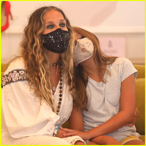Sarah Jessica Parker Makes Rare Appearance with Daughter Tabitha at Her Shoe Store!