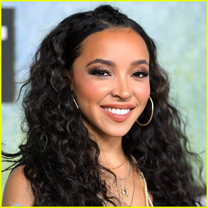 Tinashe Talks About Being Bisexual, Explains Her Views on Labels