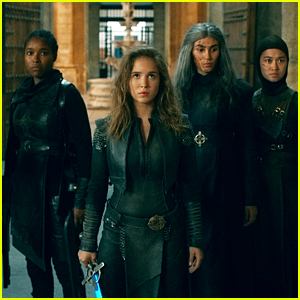 Warrior Nun Renewed For Season 2 At Netflix Alba Baptista Kristina Tonteri Young Lorena Andrea Netflix Olivia Delcan Toya Turner Warrior Nun Just Jared