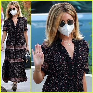 Ashley Tisdale Steps Out After Revealing She's Pregnant!