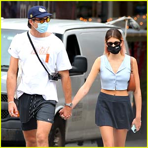 Kaia Gerber & Jacob Elordi Hold Hands During Two Friday Sightings in NYC