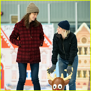 Get Your First Look at Kristen Stewart's Upcoming Gay Christmas Rom-Com, 'Happiest Season'
