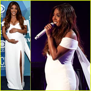 Pregnant Mickey Guyton Cradles Baby Bump, Performs with Host Keith Urban at ACM Awards 2020