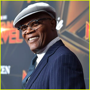 Samuel L. Jackson Wants People To Vote So Much That He's Promising To Do This in Return