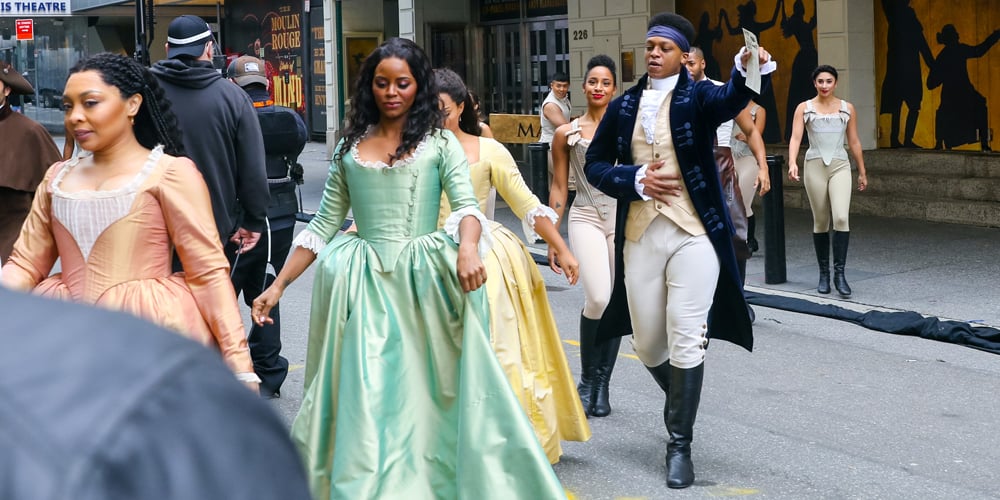 Hamilton Cast Masks Up Pre Tapes Their Macy S Thanksgiving Day Parade Performance Hamilton Just Jared