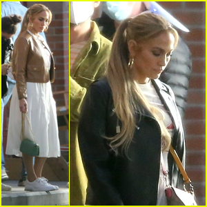 Jennifer Lopez Models Cute Purses & More During New Fashion Shoot