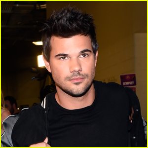 Fans Are Upset That Taylor Lautner Seemingly Isn't in 'Sharkboy' Sequel!