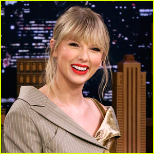 Taylor Swift's 'Folklore: The Long Pond Studio Sessions' Film to Debut Tonight on Disney+!