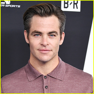 Chris Pine Might Become Dungeon Master As He Signs On To Star In 'Dungeons & Dragons' Movie