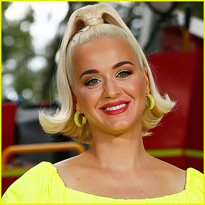 Katy Perry's Black Wig for 'American Idol' Taping Is the Ultimate Throwback!