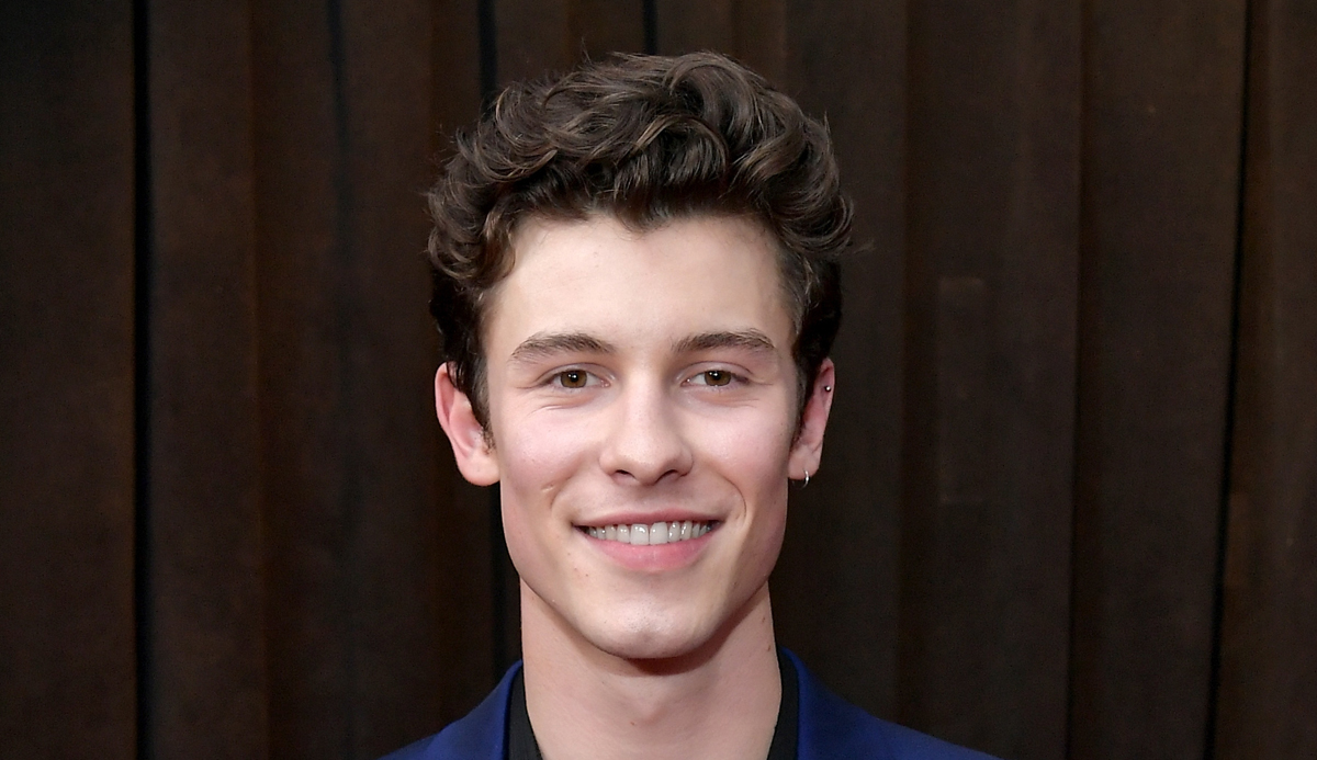 Shawn Mendes Opens Up About Rumors & Speculation About His Sexuality