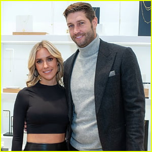Kristin Cavallari & Jay Cutler Are Not Back Together, Source Says After Exes Post Same Picture on Social Media