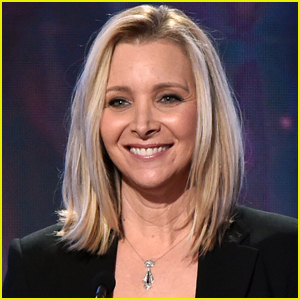 Lisa Kudrow Shares Exciting Update About Upcoming 'Friends' Reunion!