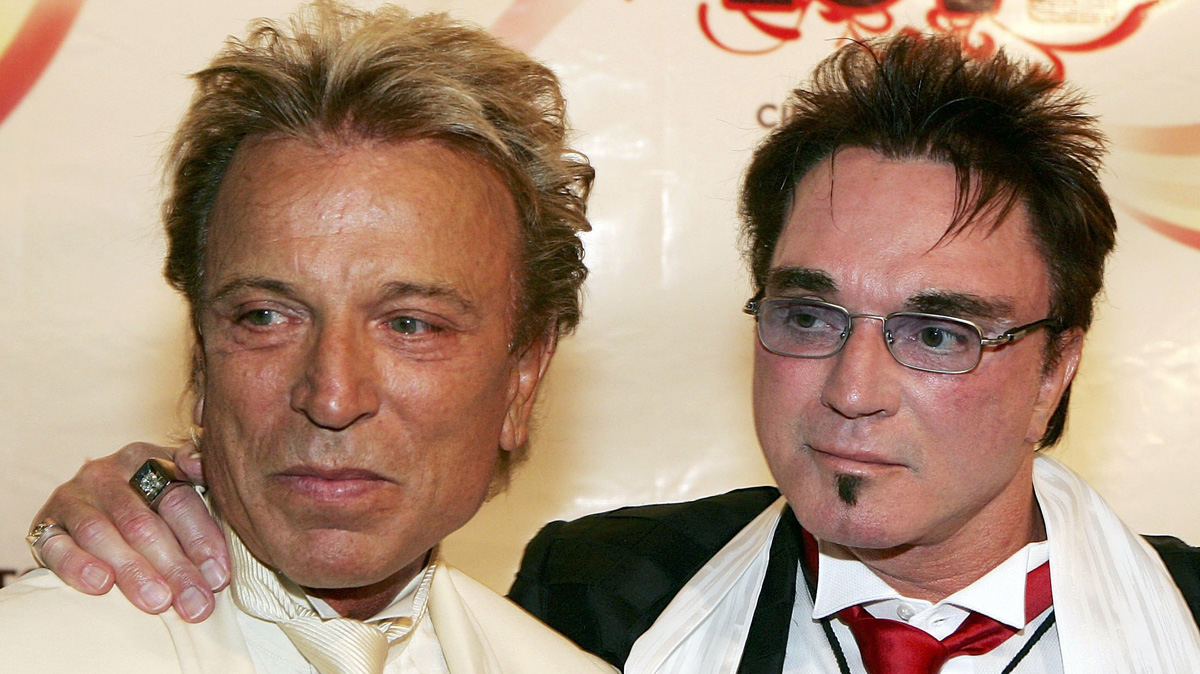 Siegfried Fischbacher of Siegfried & Roy Has Passed Away at 81 | RIP