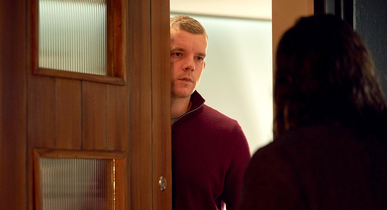 Russell Tovey’s New Hulu Series ‘The Sister’ Gets First Trailer Watch Now! Amanda Root