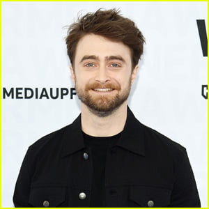 Daniel Radcliffe Says He's 'Intensely Embarrassed' By His Early Harry Potter Acting