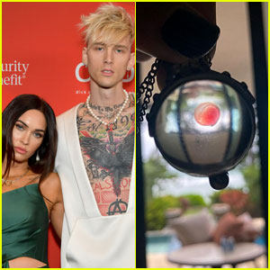 Machine Gun Kelly Appears to Have Megan Fox's Blood in a Vial Around His Neck