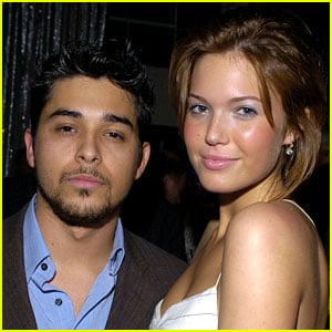 Mandy Moore Comments on Ex Wilmer Valderrama's Baby Announcement