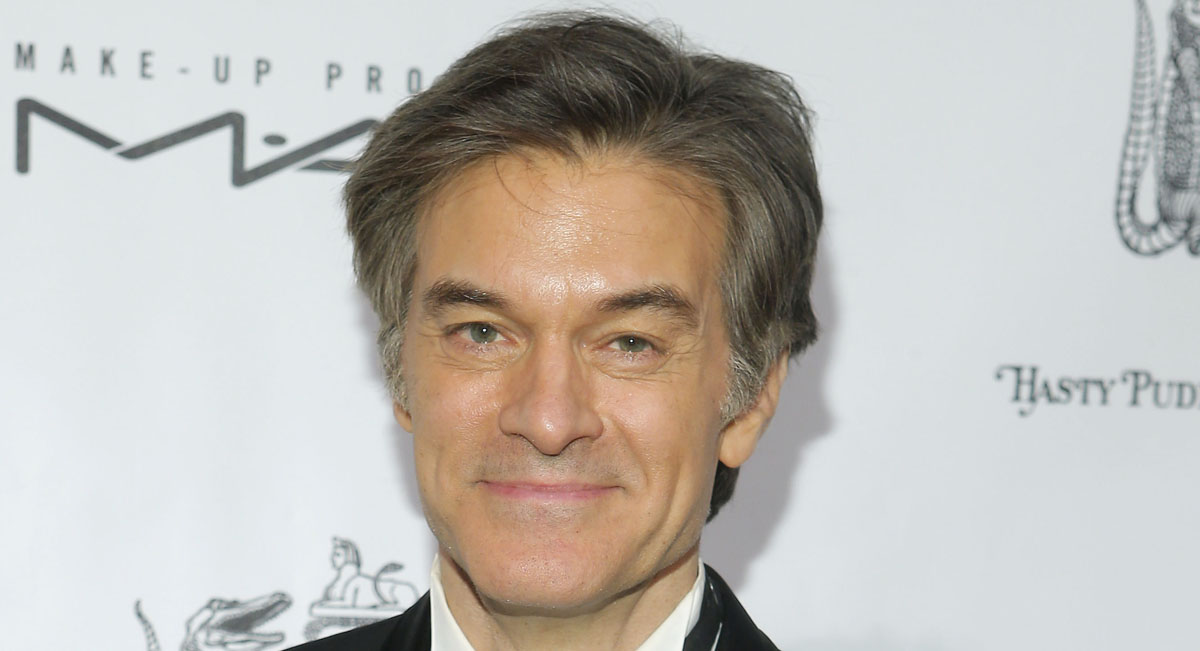 Dr. Oz Saved a Man’s Life at Newark Airport in Amazing Act of Heroism