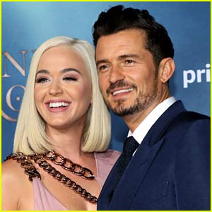 Katy Perry & Orlando Bloom Have Been Vacationing in Hawaii with Daughter Daisy Dove!