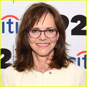 Recent pictures of sally field