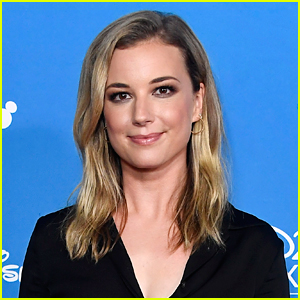 Emily VanCamp Shares Thoughts on the 'Revenge' Revival Series That Was Scrapped