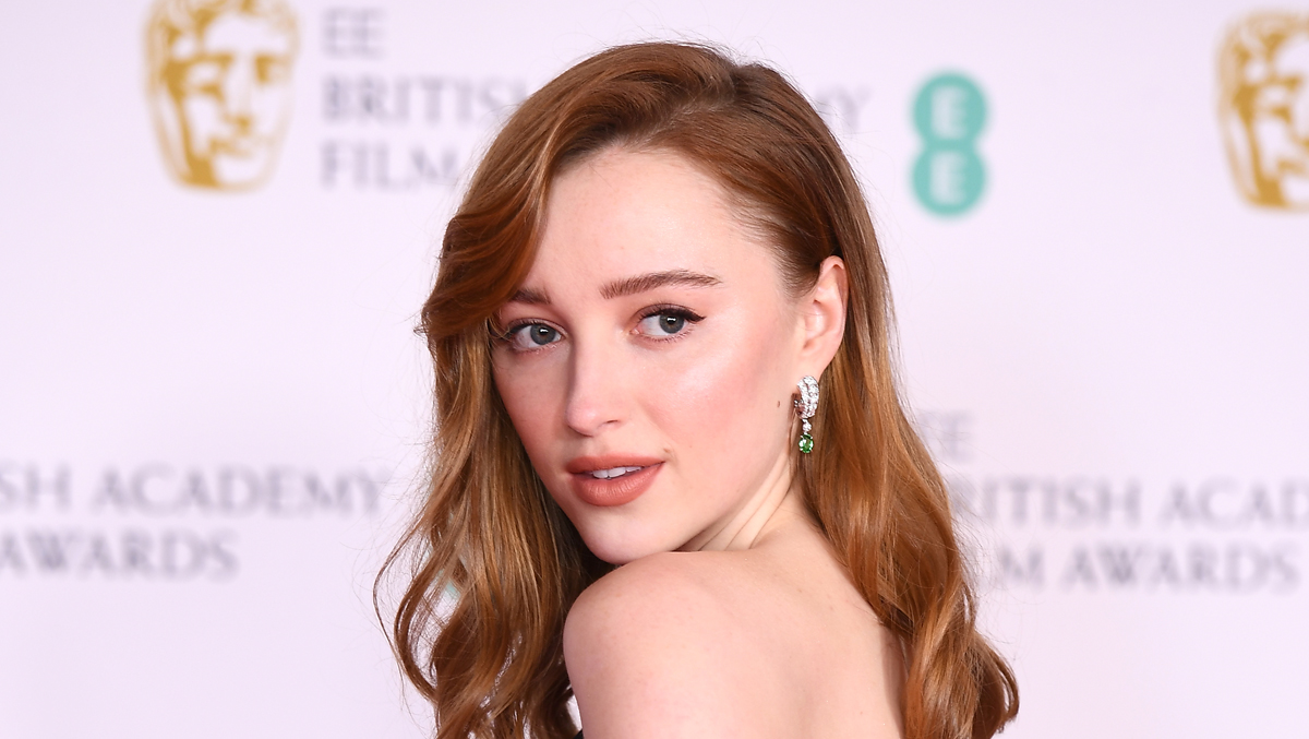 Phoebe Dynevor Makes First In Person Red Carpet Appearance Since