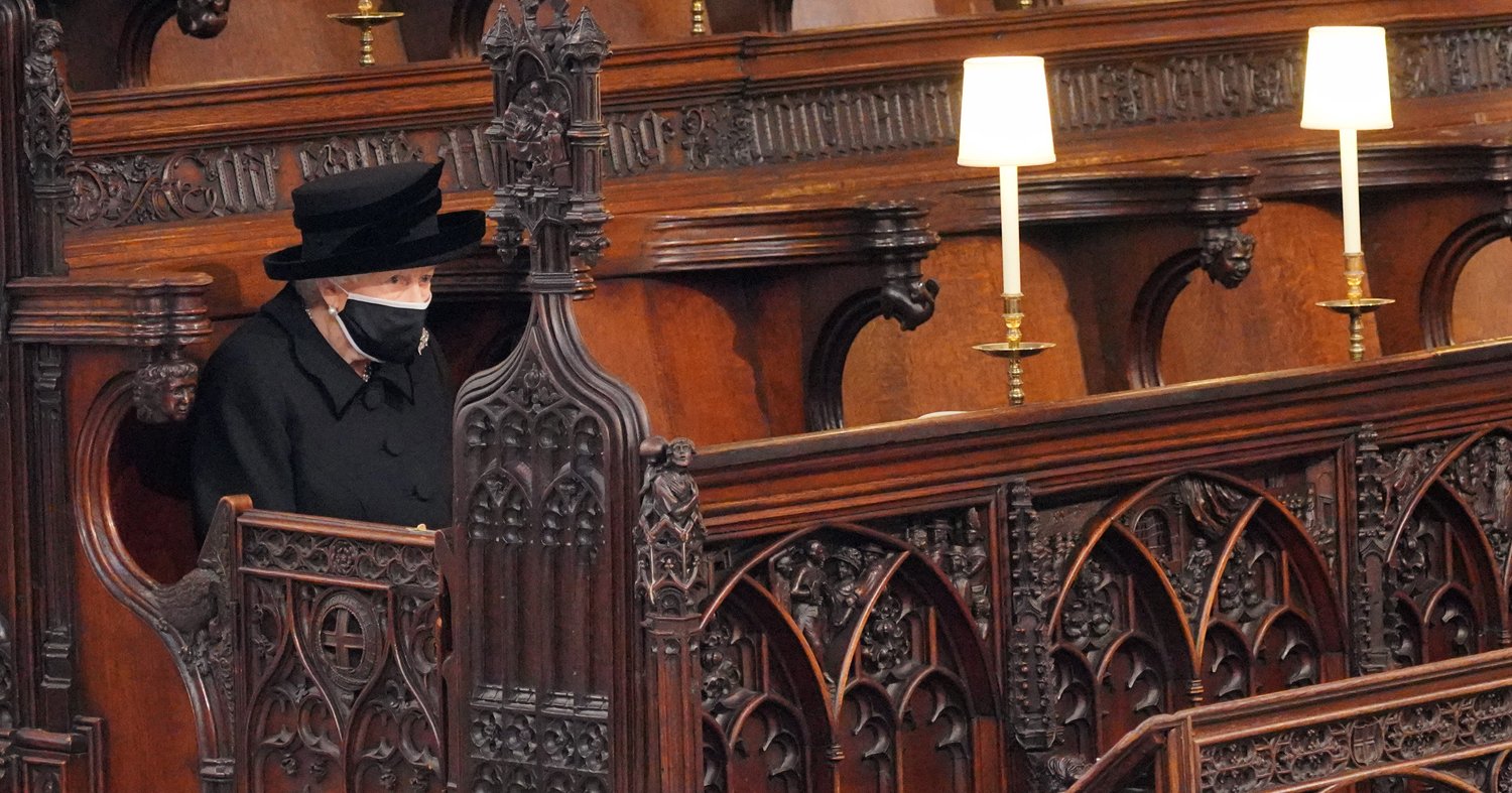 Queen Elizabeth Is Sitting Solo at Prince Philip’s Funeral See Photos