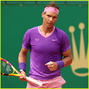 Rafael Nadal's Tight Pink Shorts Are Getting Him So Much Attention!