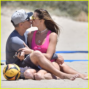 Alessandra Ambrosio & Richard Lee Touch Tongues During Another PDA-Filled  Beach Day | Alessandra Ambrosio, Richard Lee | Just Jared: Entertainment  News and Celebrity Photos