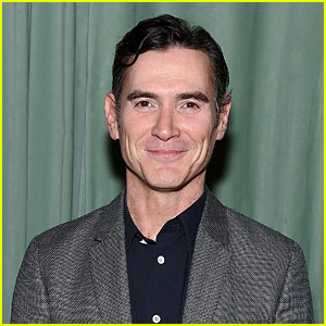 The Morning Show's Billy Crudup Books Another Series with Apple TV+