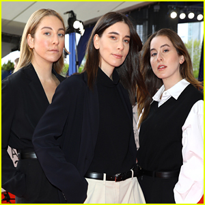 Haim Wore Clothes Designed by the Olsen Twins at Brit Awards 2021!