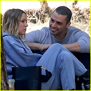 Kristen Bell Enjoys Lunch in the Park with Actor Benjamin Levy Aguilar