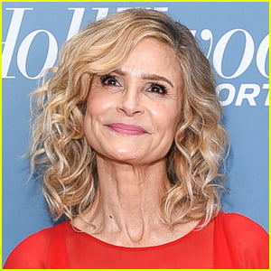 Pictures of kyra sedgwick