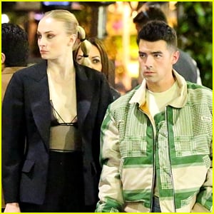 Sophie Turner Wears a Sexy Chic Outfit for Dinner Date with Joe Jonas