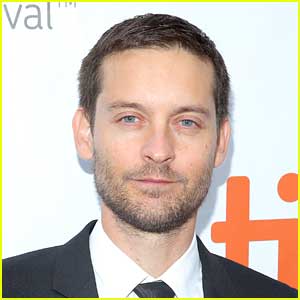 Tobey Maguire Just Sold a Patch of Dirt for a Shocking Amount of Money