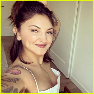 Julia Michaels Slams Body Shamers, Proudly Shows Off Her Armpit Hair in Gorgeous Selfies