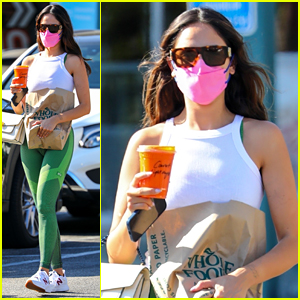 Eiza Gonzalez Picks Up Some Food To Go After A Workout in LA