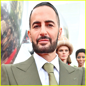 Marc Jacobs Documents Facelift While Recovering in Oxygen Chamber