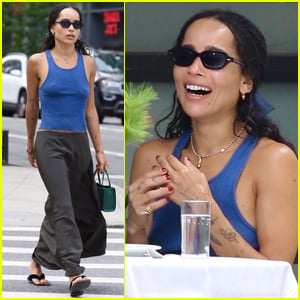Zoe Kravitz Spotted Meeting Up with a Friend for Lunch in NYC