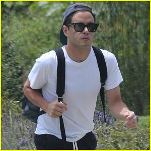 Rami Malek Makes His Way to Another Private Tennis Lesson