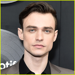Thomas Doherty Explains Why He Isn't Vaccinated Yet, Talks About Recently Battling COVID-19