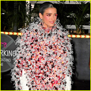 Dixie D'Amelio Steps Out in a Dramatic Feather Dress for Justin Bieber's Met Gala 2021 After Party