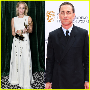 'The Crown' Stars Gillian Anderson & Tobias Menzies Win Acting Awards at the Emmys 2021!